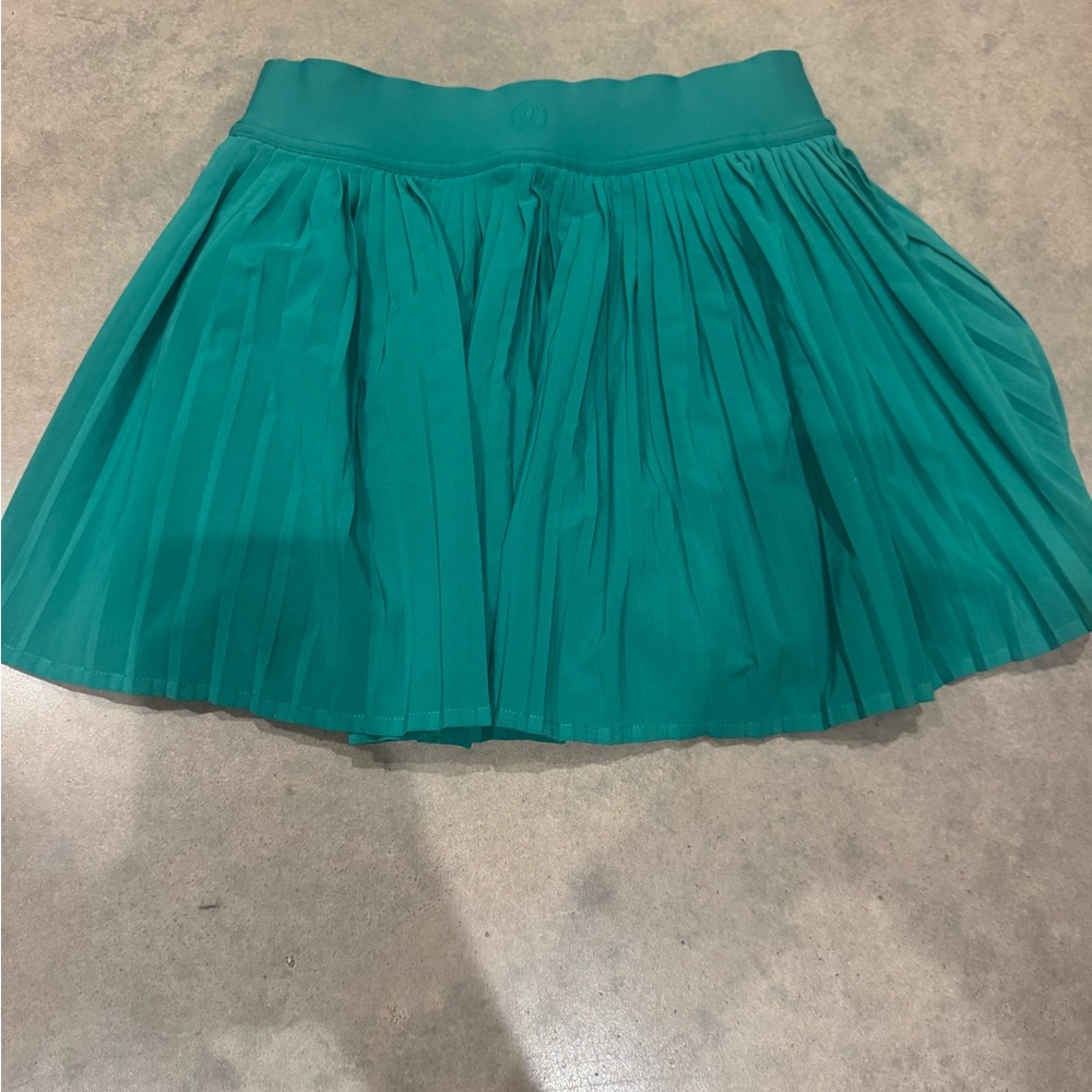Lululemon Green Skater Mini Skirt Pleated Casual